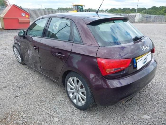 Audi A1 Sportback 1.4 TFSI Cylinder on demand 16V Sloopvoertuig (2014, Rood)