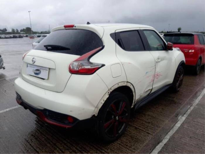 Nissan Juke 1.2 DIG-T 16V Sloopvoertuig (2014, Metallic, Wit)