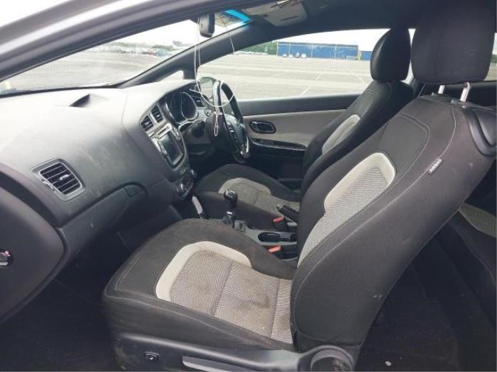 Kia Pro cee'd 1.6 GDI 16V Sloopvoertuig (2013, Zilver)