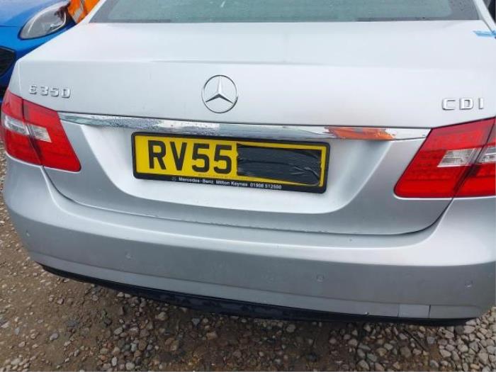 Mercedes E E-350 BlueTec V6 24V Sloopvoertuig (2009, Licht, Zilvergrijs)