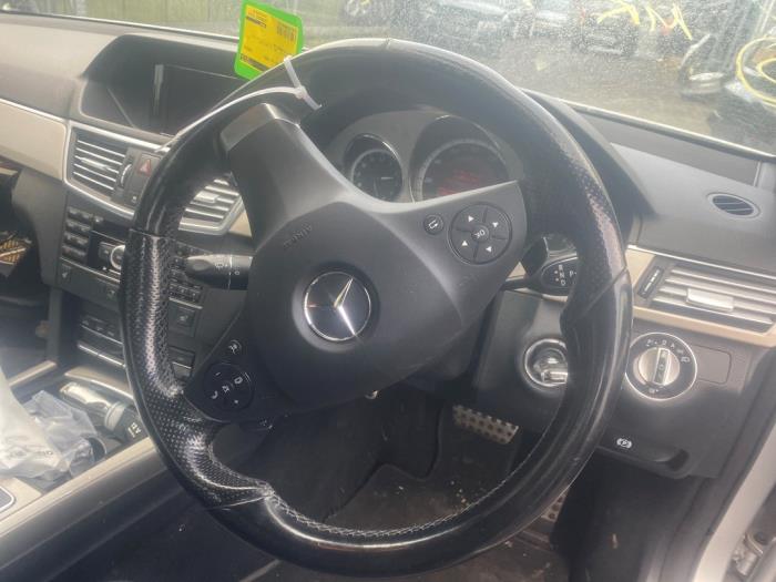 Mercedes E E-350 BlueTec V6 24V Sloopvoertuig (2009, Licht, Zilvergrijs)