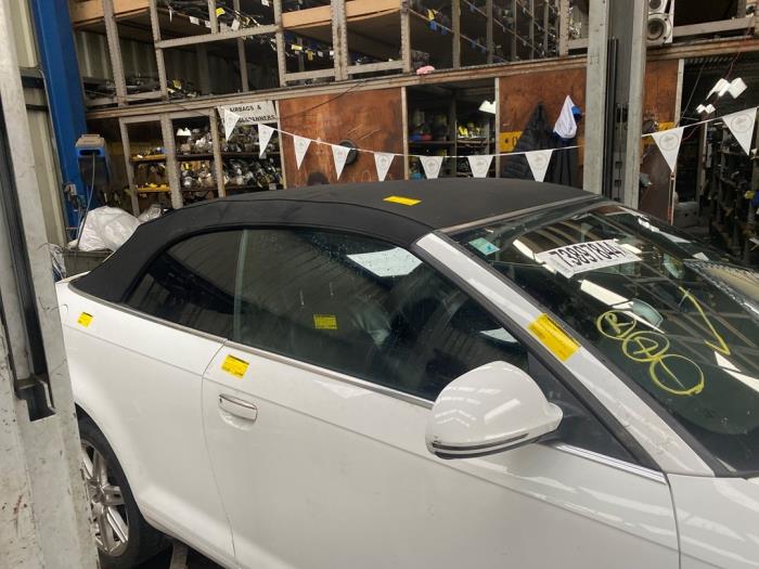 Audi A3 Cabriolet 1.8 TFSI 16V Sloopvoertuig (2009, Wit)