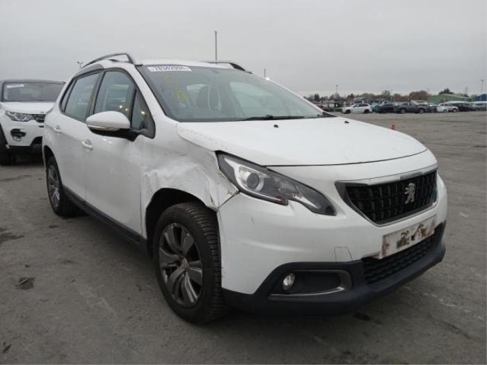 Peugeot 2008 1.2 Vti 12V PureTech 82 Sloopvoertuig (2017, Wit, Blank)