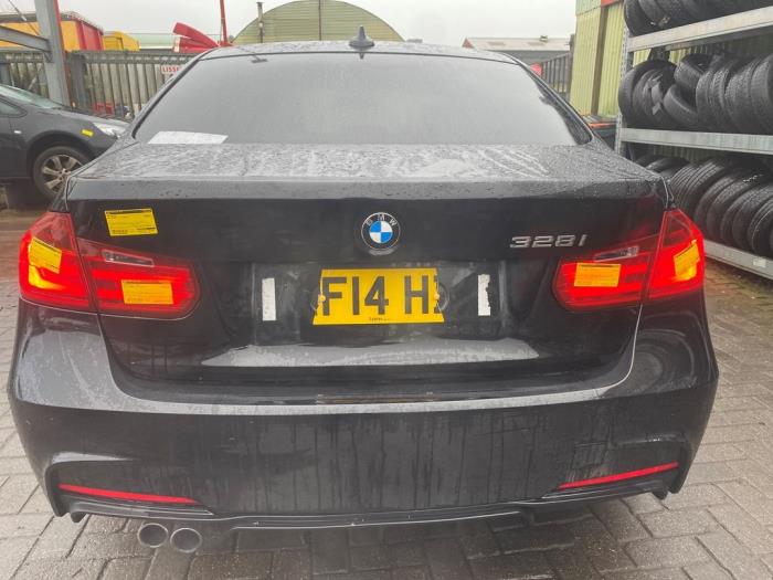 BMW 3 serie 320i 2.0 16V Sloopvoertuig (2014)