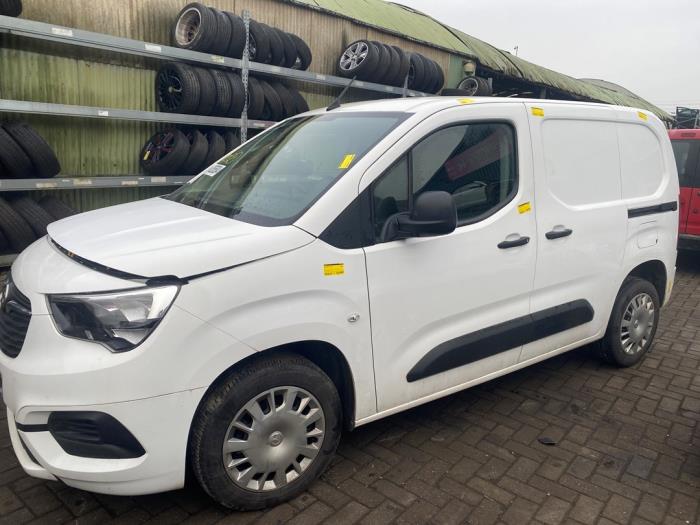 Opel Combo Cargo 1.5 CDTI 75 Sloopvoertuig (2020, Wit)