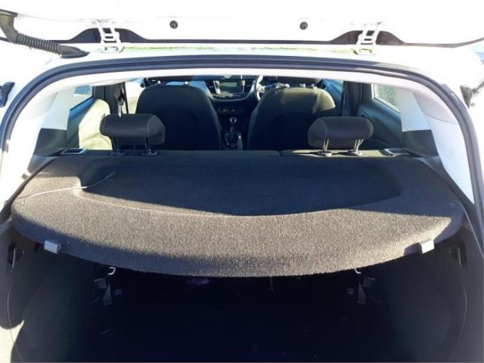 Opel Crossland 1.2 12V Euro 6 Sloopvoertuig (2018, GAZ (40R))