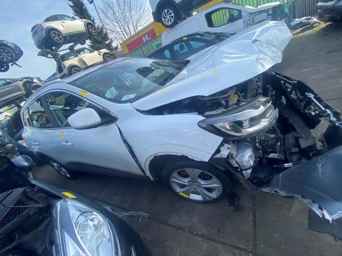 Renault Kadjar 1.2 Energy TCE 130 Sloopvoertuig (2018, Antraciet, Wit)