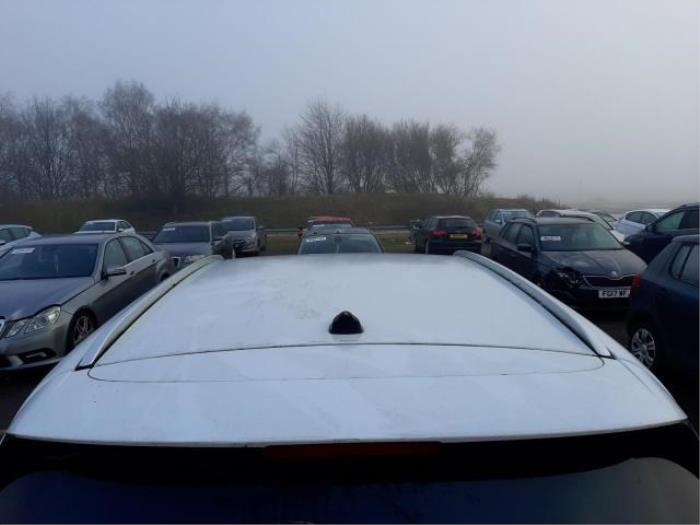 Renault Kadjar 1.2 Energy TCE 130 Sloopvoertuig (2018, Antraciet, Wit)