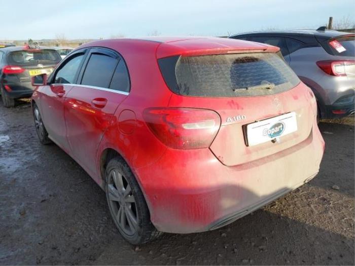 Mercedes A 1.6 A-180 16V Sloopvoertuig (2017)