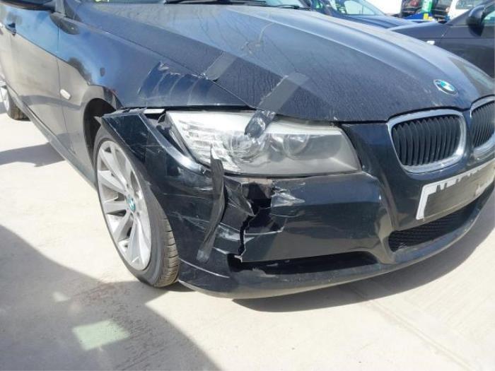 BMW 3 serie 320i 16V Sloopvoertuig (2011, Blank)