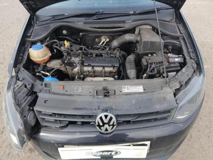 Volkswagen Polo V 1.2 12V Sloopvoertuig (2010, Blank, Blauw)