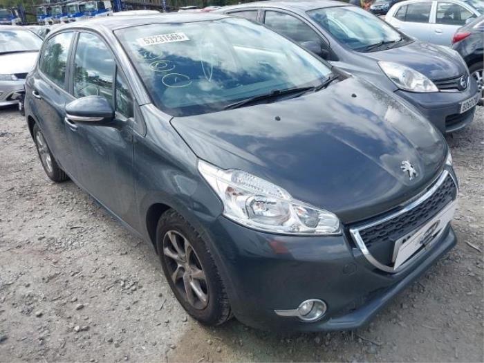 Peugeot 208 I 1.0 Vti 12V PureTech Sloopvoertuig (2015, Metallic, Grijs)