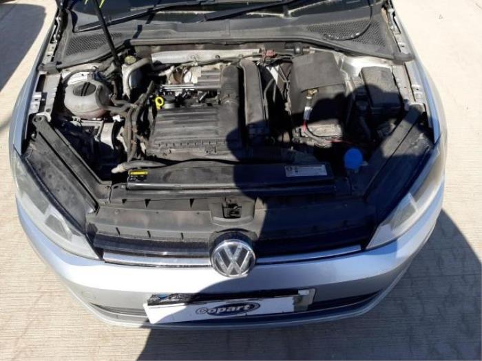 Volkswagen Golf VII 1.2 TSI 16V Sloopvoertuig (2013, Zilvergrijs)