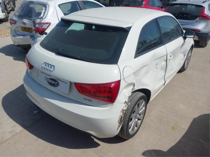 Audi A1 Sportback 1.4 TFSI 16V 122 Sloopvoertuig (2013, Wit)