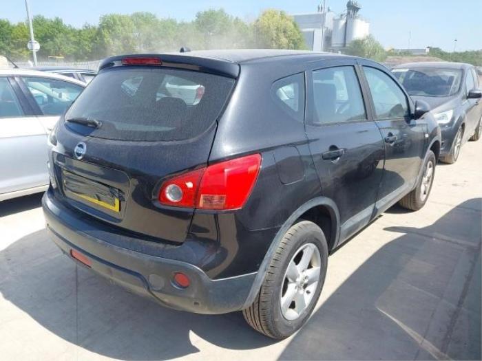 Nissan Qashqai 2.0 16V Sloopvoertuig (2008, Zwart, Saffierzwart)