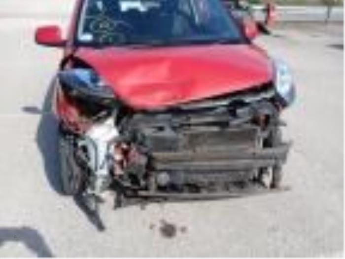 Kia Picanto 1.0 12V Sloopvoertuig (2014, Rood)