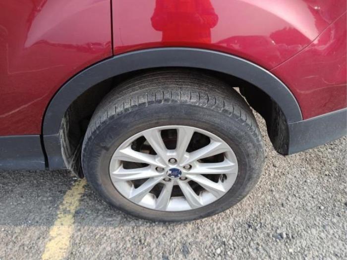 Ford Kuga II 1.5 EcoBoost 16V 150 Sloopvoertuig (2015, Rood)