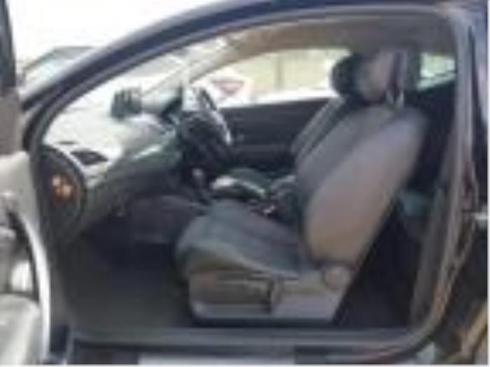 Renault Megane III Coupe 1.4 16V TCe 130 Sloopvoertuig (2011, Zwart)