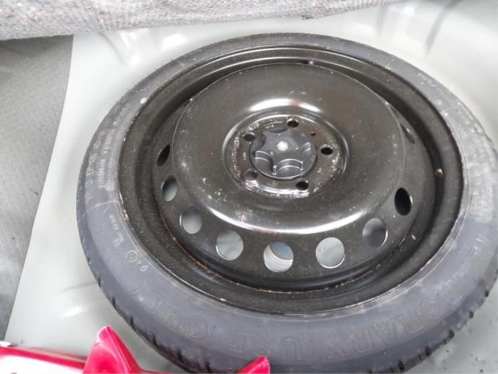 Nissan Pulsar 1.2 DIG-T 16V Sloopvoertuig (2015, Donker, Grijs)