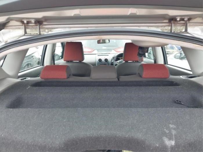 Nissan Qashqai 2.0 16V Sloopvoertuig (2007, Zilvergrijs)