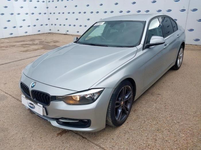 BMW 3 serie 316i 1.6 16V Sloopvoertuig (2013, Zilvergrijs)