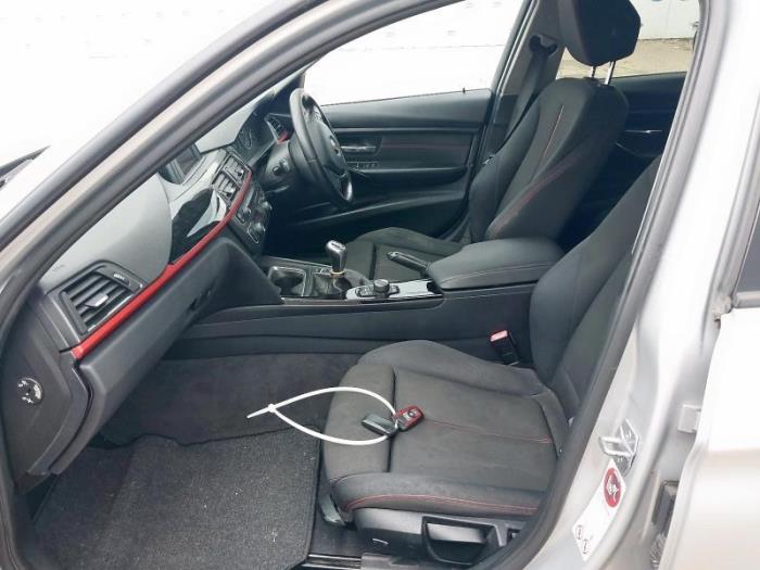 BMW 3 serie 316i 1.6 16V Sloopvoertuig (2013, Zilvergrijs)