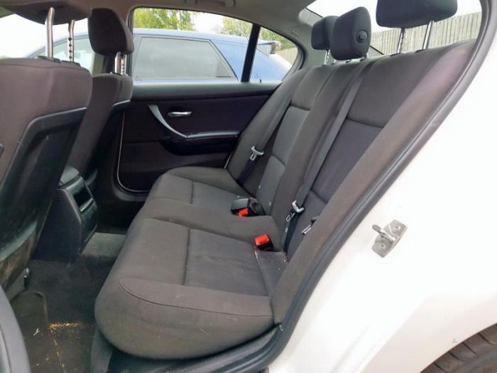 BMW 3 serie 318i 16V Sloopvoertuig (2011, Wit)