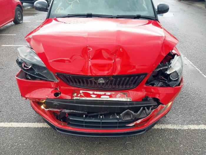 Skoda Fabia II 1.2 TSI Sloopvoertuig (2013, Rood)