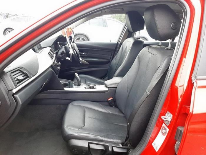 BMW 3 serie 320i 2.0 16V Sloopvoertuig (2013, Rood)