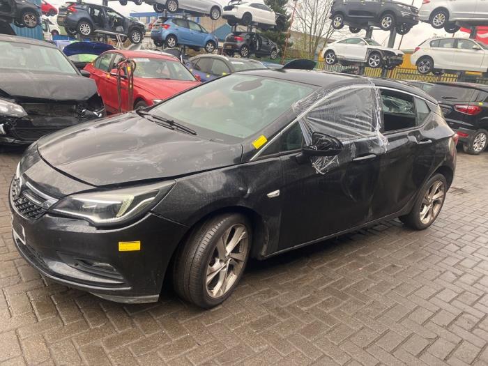 Opel Astra K 1.0 SIDI Turbo 12V Sloopvoertuig (2016, Zwart)