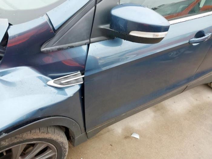 Ford Kuga II 1.5 EcoBoost 16V 150 Van Sloopvoertuig (2019, Blauw)