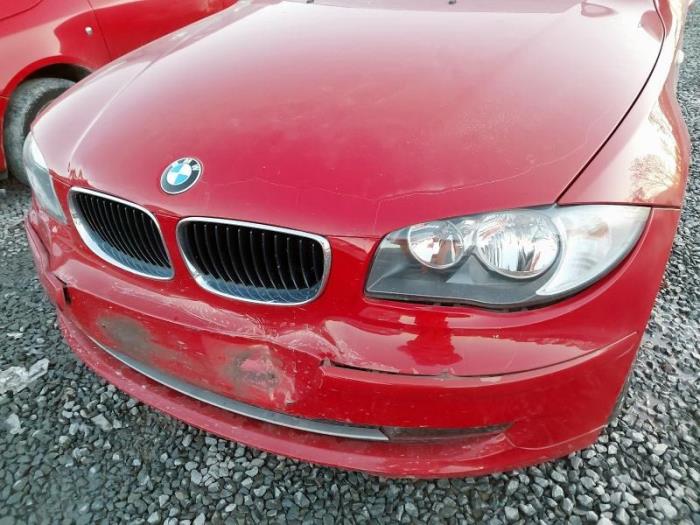 BMW 1 serie 120i 16V Sloopvoertuig (2010, Rood)