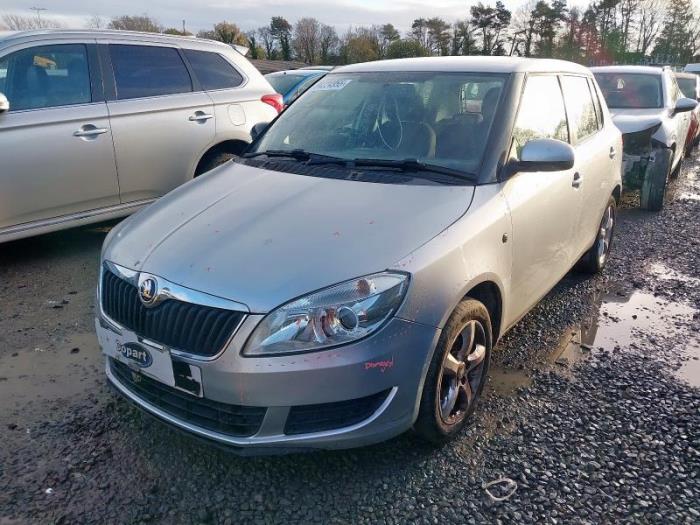 Skoda Fabia II 1.2i 12V Sloopvoertuig (2013, Zilver)