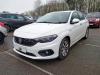 Fiat Tipo uit 2016 (Sloopvoertuig)
