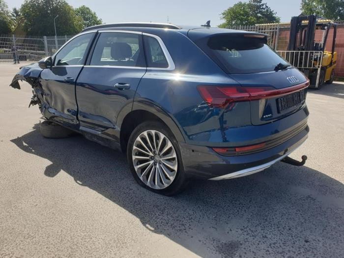 Audi e-tron 55 quattro Sloopvoertuig (2019, Blauw)