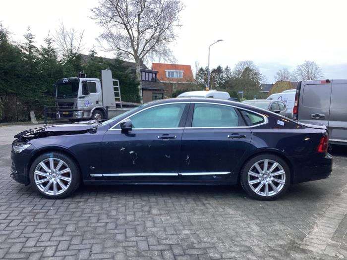 Volvo S90 II 2.0 T4 16V Sloopvoertuig (2019, Blauw)