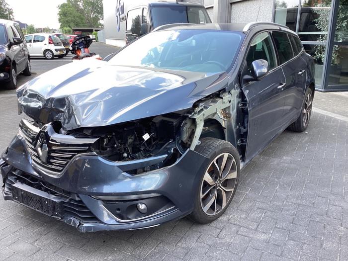 Renault Megane IV Estate 1.3 TCE 140 16V Sloopvoertuig (2019, Grijs)