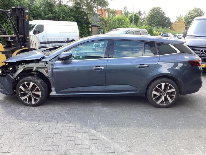 Renault Megane IV Estate 1.3 TCE 140 16V Sloopvoertuig (2019, Grijs)