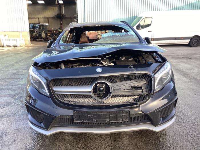 Mercedes GLA AMG 2.0 45 AMG Turbo 16V Sloopvoertuig (2015, Zwart)