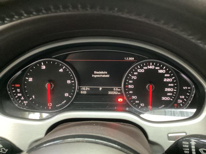 Audi A8 3.0 TDI V6 24V Quattro Sloopvoertuig (2013, Bruin)