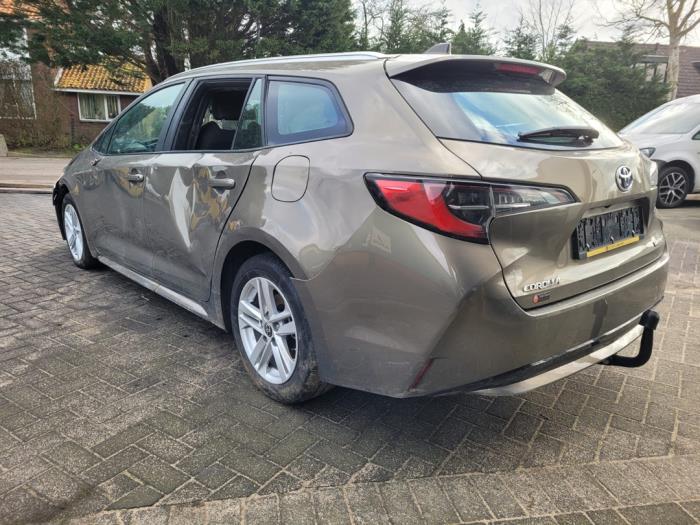 Toyota Corolla Touring Sport 1.8 16V Hybrid Sloopvoertuig (2022, Groen)