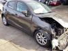 Mazda 2 1.5 SkyActiv-G 90 Sloopvoertuig (2015, Bruin)