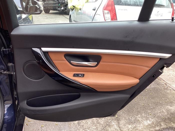 BMW 3 serie Touring 320d 2.0 16V EfficientDynamicsEdition Sloopvoertuig (2017, Blauw)