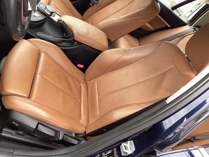 BMW 3 serie Touring 320d 2.0 16V EfficientDynamicsEdition Sloopvoertuig (2017, Blauw)