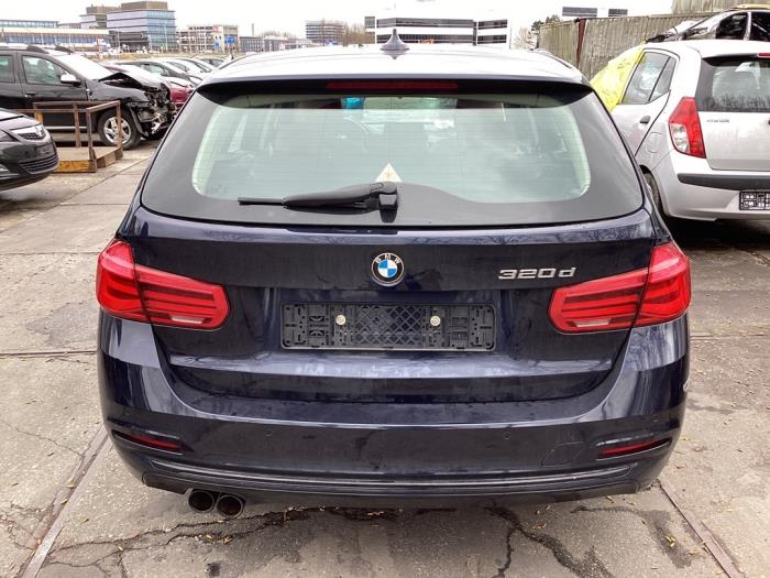 BMW 3 serie Touring 320d 2.0 16V EfficientDynamicsEdition Sloopvoertuig (2017, Blauw)