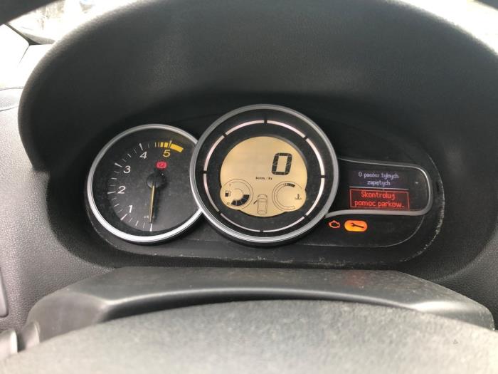 Renault Megane III Berline 1.9 dCi Sloopvoertuig (2009, Grijs)