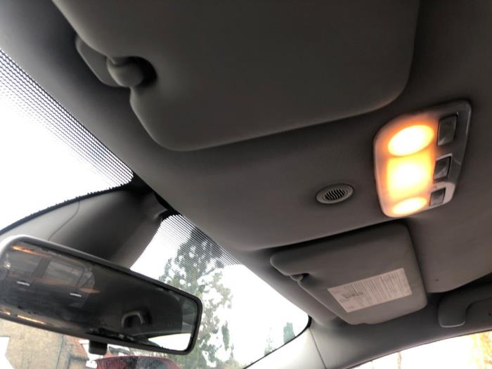 Renault Megane III Berline 1.9 dCi Sloopvoertuig (2009, Grijs)