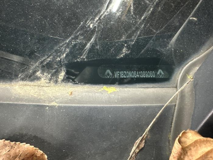 Renault Megane III Berline 1.9 dCi Sloopvoertuig (2009, Grijs)