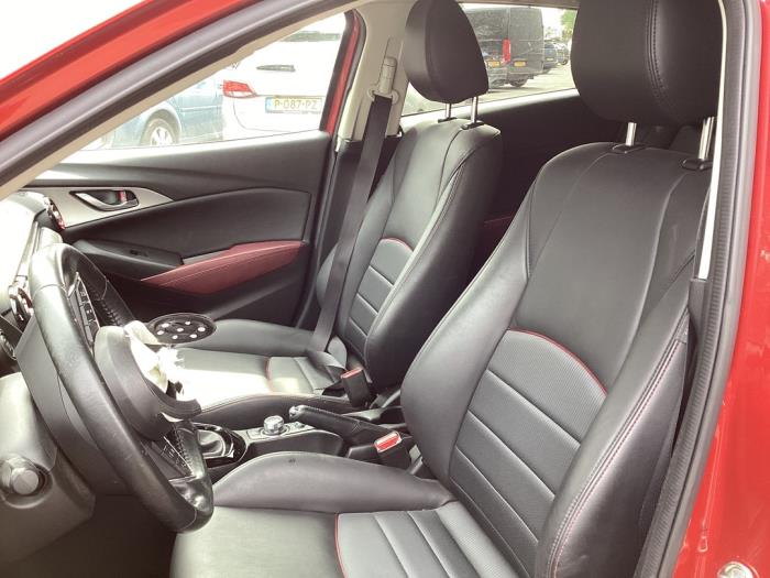 Mazda CX-3 2.0 SkyActiv-G 120 Sloopvoertuig (2017, Rood)