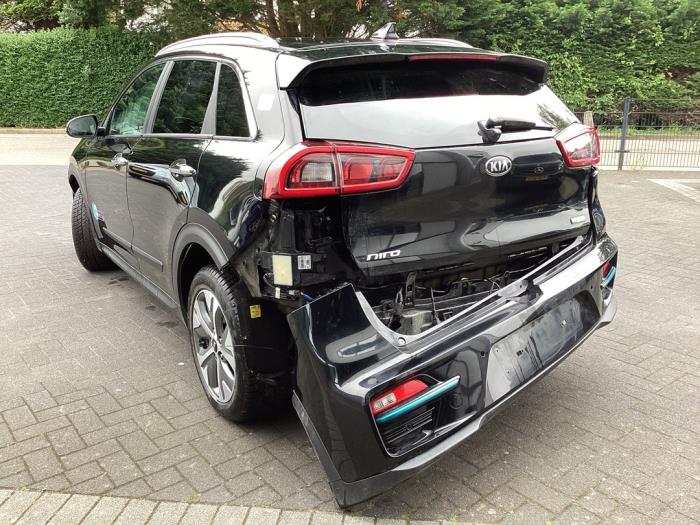Kia Niro I E-Niro 64 kWh Sloopvoertuig (2019, Zwart)